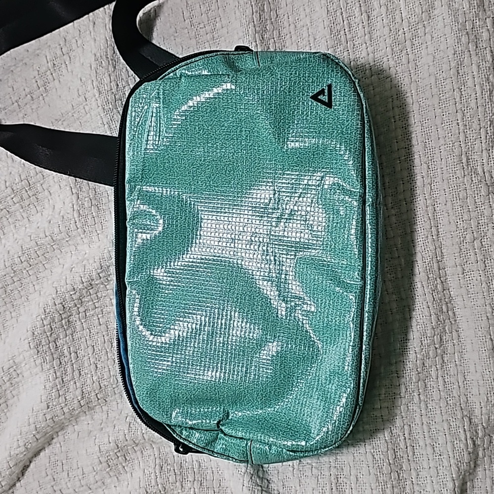 Rareform Zion Large Sling